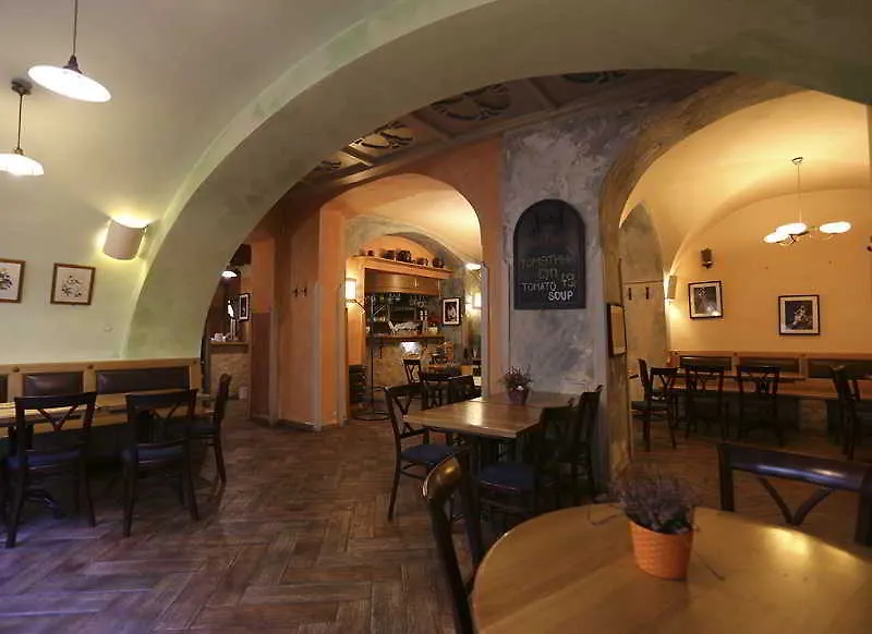 ***  Hotel King George Prag Tjeckien