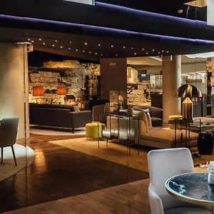 Hotell Corpo Santo Historical *****
